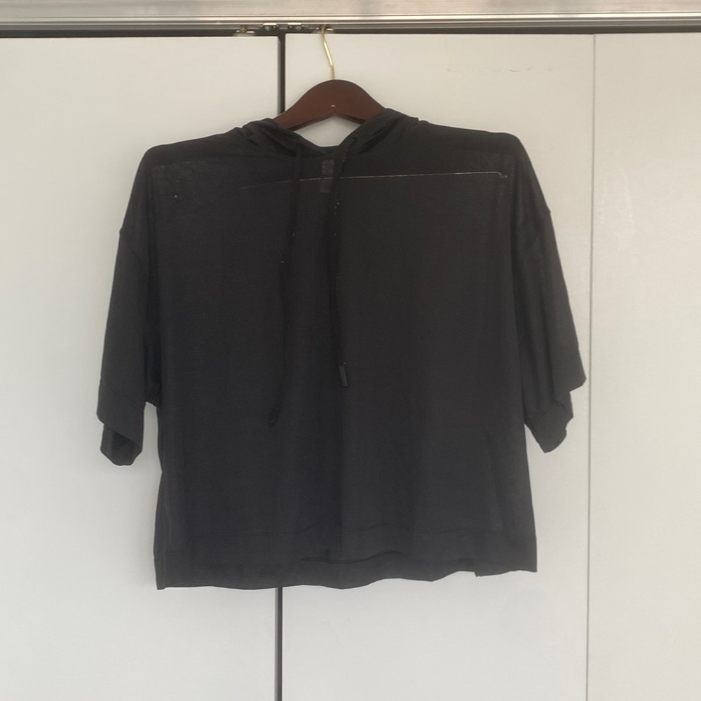 Athleta sheet short sleeve sweatshirt